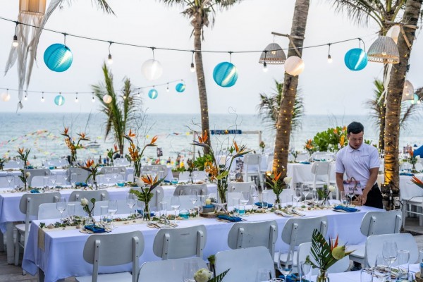  Shore Club An Bang Beach