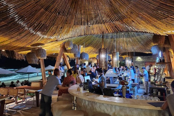 Maia Beach Bar Đà Nẵng