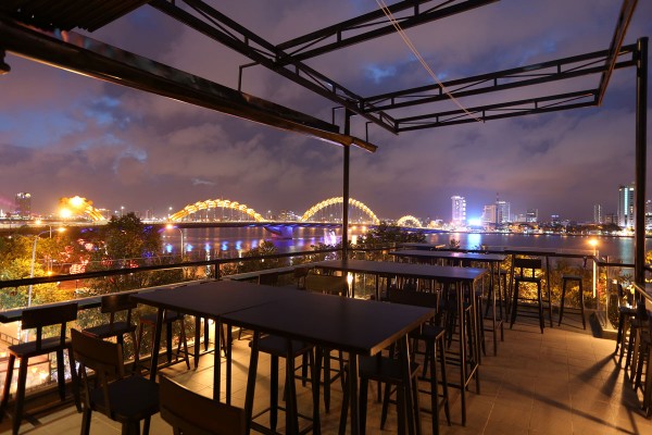 7 Bridges Restaurant